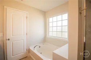 37 Wesleyan Dr, Savannah, GA 31419 - Photo 19