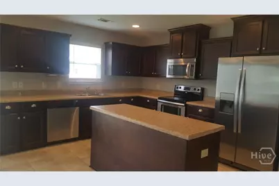 37 Wesleyan Drive, Savannah, GA 31419 - Photo 5