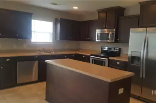 37 Wesleyan Dr, Savannah, GA 31419 - Photo 5