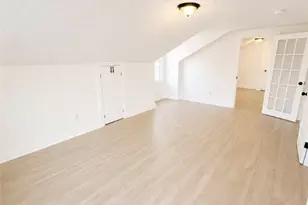 612 W 40th St, Savannah, GA 31415 - Photo 5