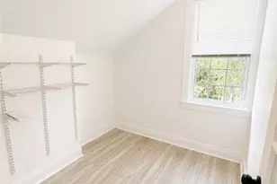 612 W 40th St, Savannah, GA 31415 - Photo 3