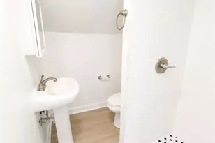 612 W 40th St, Savannah, GA 31415 - Photo 7