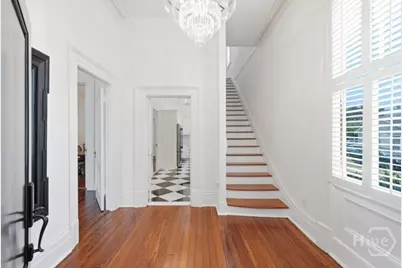 207 E Gwinnett Street, Savannah, GA 31401 - Photo 5
