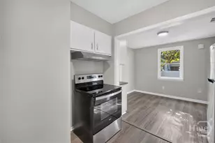 2031 Utah St, Savannah, GA 31404 - Photo 7