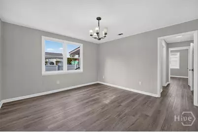 2031 Utah Street, Savannah, GA 31404 - Photo 9