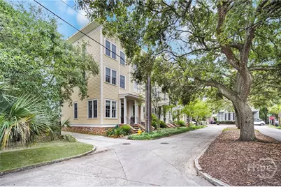 718 Tattnall Street, Savannah, GA 31401 - Photo 7