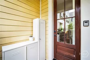 718 Tattnall St, Savannah, GA 31401 - Photo 27