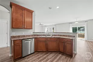143 Grayson Ave, Savannah, GA 31419 - Photo 13