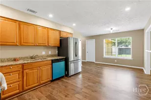 98 Red Fox Dr, Savannah, GA 31419 - Photo 15