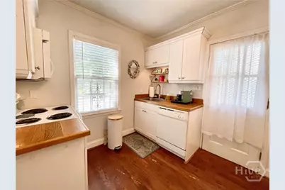 219 W Taylor Street #215, Savannah, GA 31401 - Photo 3