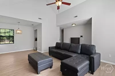 807 Hidden Hollow Circle, Hinesville, GA 31313 - Photo 3