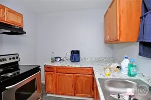 219 Eagle St, Savannah, GA 31415 - Photo 13