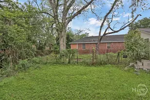219 Eagle St, Savannah, GA 31415 - Photo 15