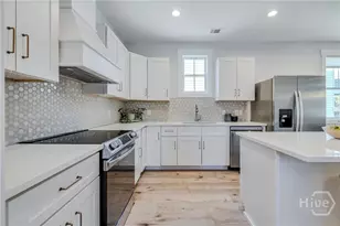 1135 E Park Ave, Savannah, GA 31404 - Photo 15