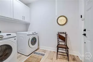 1135 E Park Ave, Savannah, GA 31404 - Photo 21
