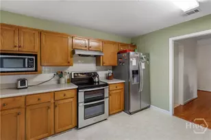 135 Hawthorne Dr, Guyton, GA 31312 - Photo 11