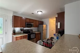284 Barrister Cir, Guyton, GA 31312 - Photo 17