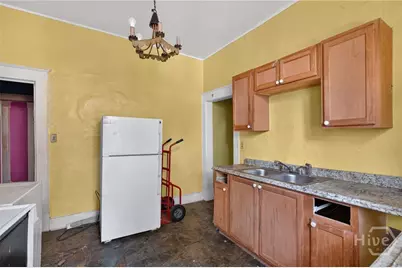 1120 E 33rd Street, Savannah, GA 31404 - Photo 17