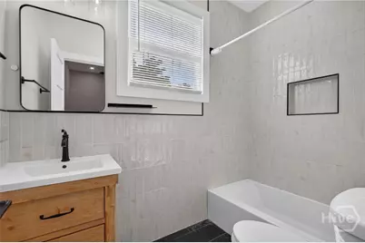 221 W Duffy Street #A, Savannah, GA 31401 - Photo 23