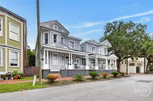 114 W Waldburg St, Savannah, GA 31401 - Photo 5