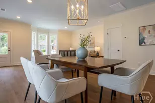 809 E 36th St, Savannah, GA 31401 - Photo 11