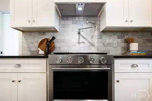 809 E 36th St, Savannah, GA 31401 - Photo 23