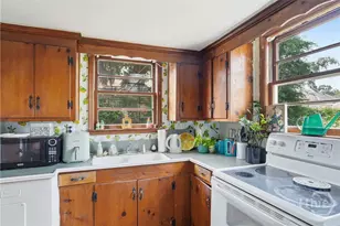 1323 E 48th St, Savannah, GA 31404 - Photo 45