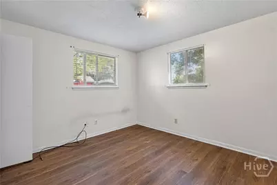 1135 Collins Street, Savannah, GA 31404 - Photo 15