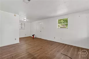 1135 Collins St, Savannah, GA 31404 - Photo 3