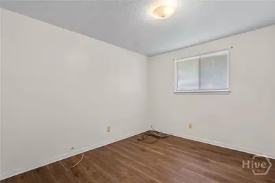 1135 Collins Street, Savannah, GA 31404 - Photo 11