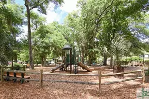 207 Devonshire Rd, Savannah, GA 31410 - Photo 59
