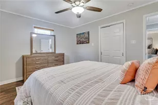 1305 E 32nd St, Savannah, GA 31404 - Photo 17