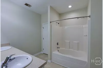 36 Falkland Avenue, Savannah, GA 31407 - Photo 19