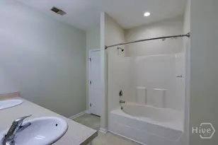 36 Falkland Ave, Savannah, GA 31407 - Photo 19
