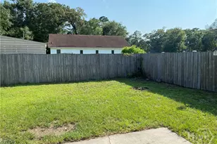 7 Belfair Dr, Savannah, GA 31419 - Photo 19