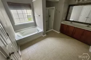 36 Central Park Wy, Savannah, GA 31407 - Photo 5