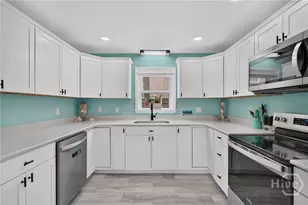 303 3rd St, Tybee Island, GA 31328 - Photo 17