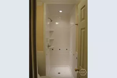 633 Valleybrook Road, Savannah, GA 31419 - Photo 9