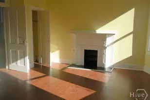 516B E Bolton St, Savannah, GA 31401 - Photo 5