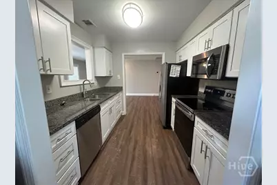 826 E 33rd Street, Savannah, GA 31401 - Photo 11