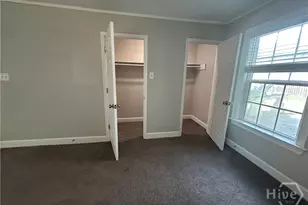 826 E 33rd St, Savannah, GA 31401 - Photo 17