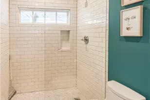 314 E Huntingdon St, Savannah, GA 31401 - Photo 71