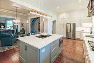 314 E Huntingdon St, Savannah, GA 31401 - Photo 21
