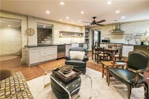 314 E Huntingdon St, Savannah, GA 31401 - Photo 45