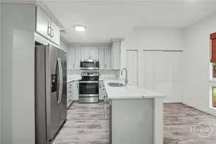 40 Dame Kathryn Dr, Savannah, GA 31411 - Photo 5
