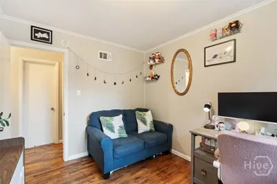 325 Manor Drive, Savannah, GA 31404 - Photo 15