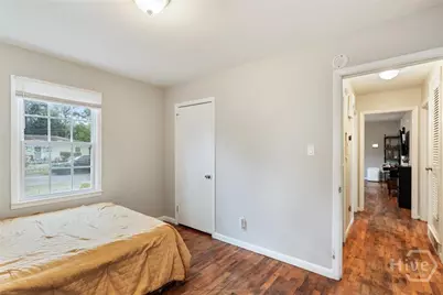 325 Manor Drive, Savannah, GA 31404 - Photo 11