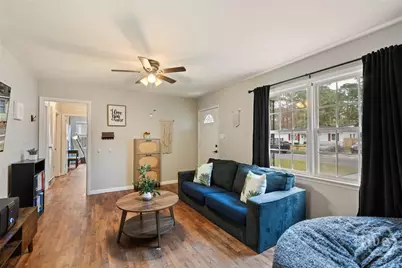 325 Manor Drive, Savannah, GA 31404 - Photo 7