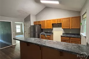 405 Shadowbrook Cir, Springfield, GA 31329 - Photo 7