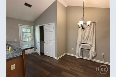 405 Shadowbrook Circle, Springfield, GA 31329 - Photo 9